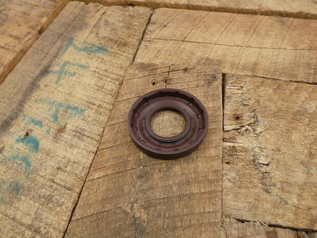 Viton Oil seal crankshaft clutch 22,7x47x7,5